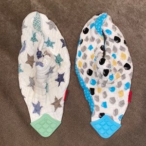 Nuby Cotton Muslin Bibs 2pk